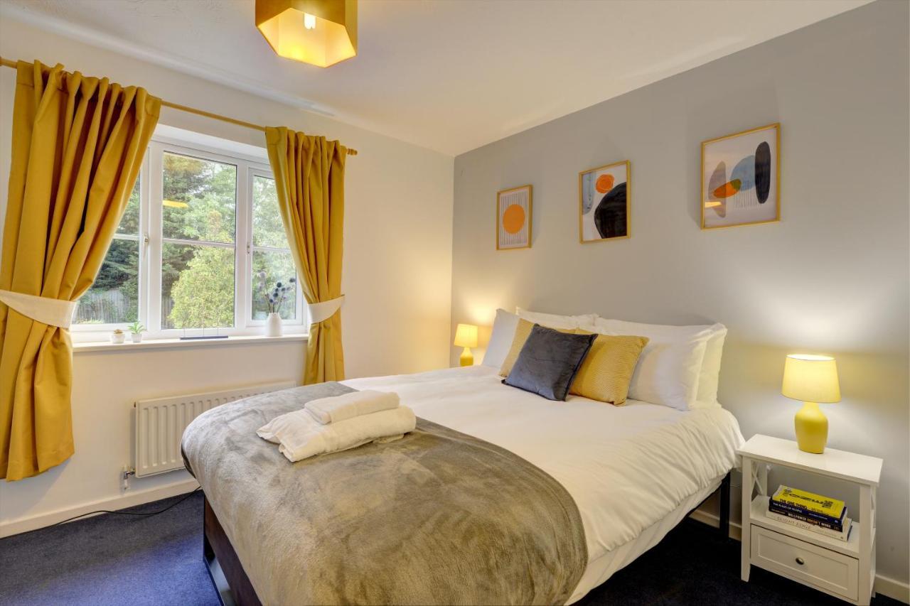 Modern 2 Bed House Sleeps 6 Southam Town Centre - Inspire Homes Ltd Luaran gambar